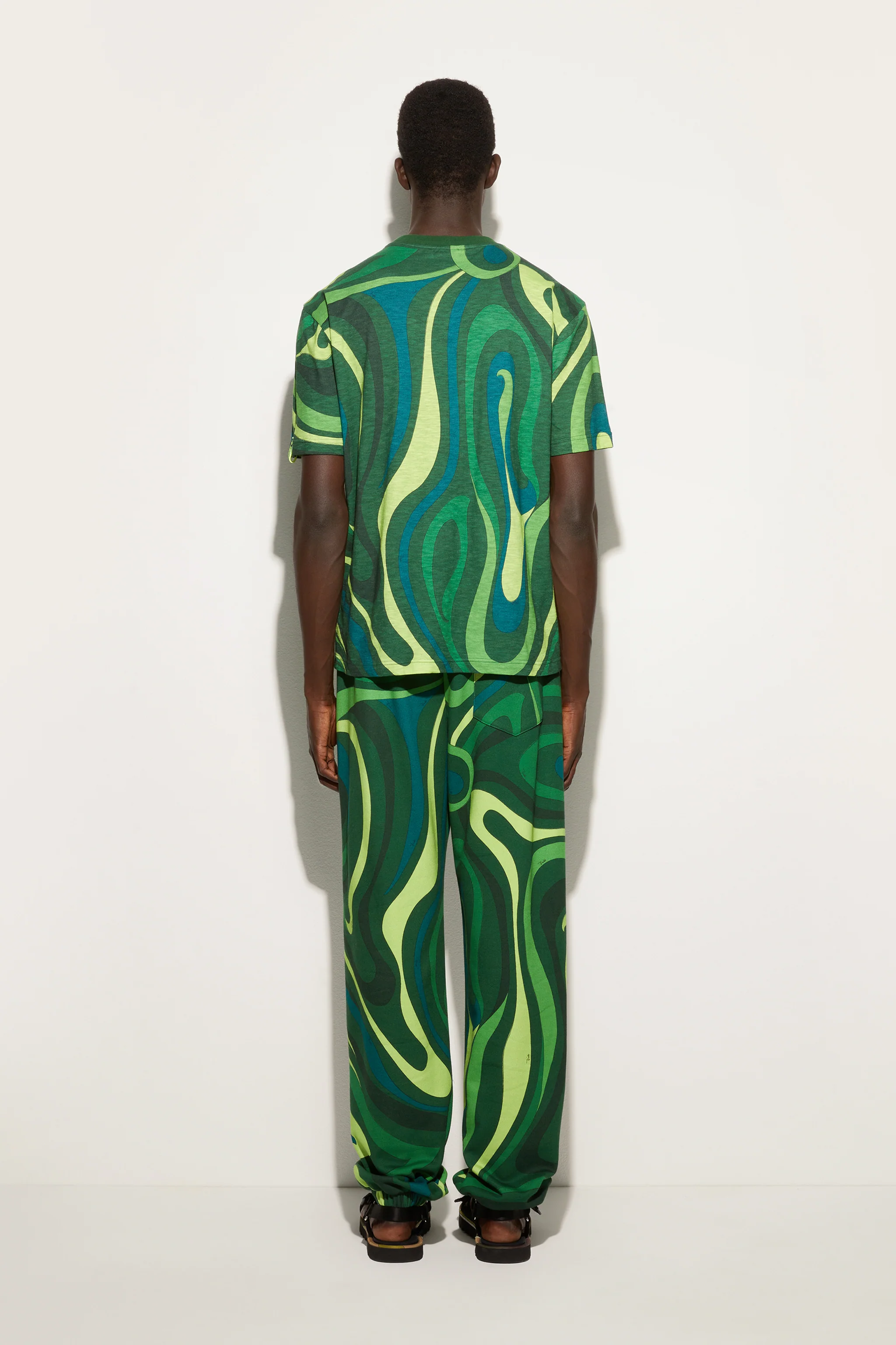 Joggers in Pile - Image 4