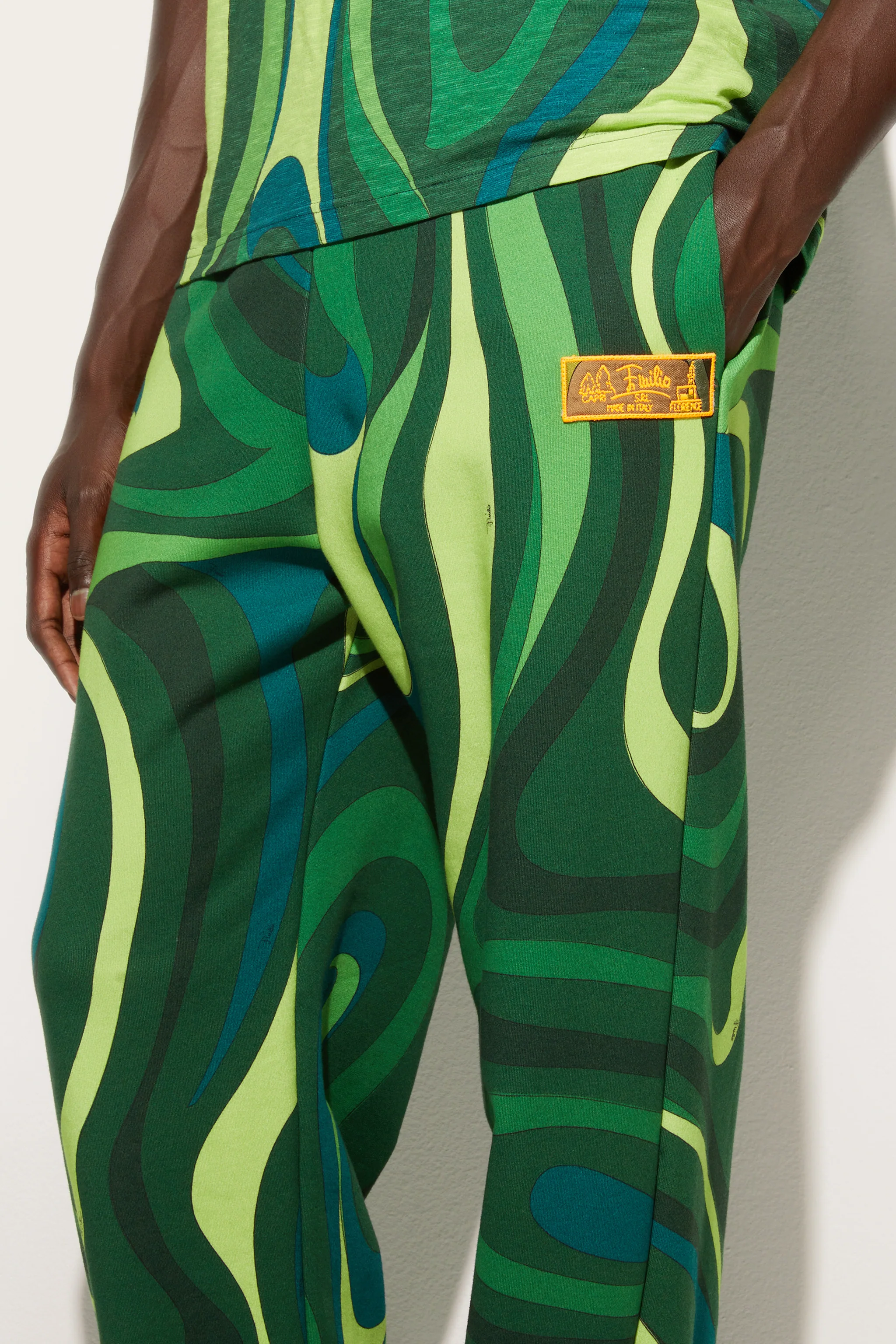 Joggers in Pile - Image 5